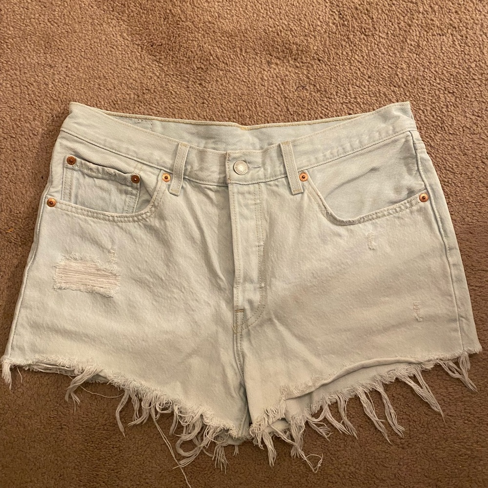 Levi Jean Shorts